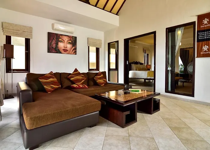 Dolphin Bali 3*